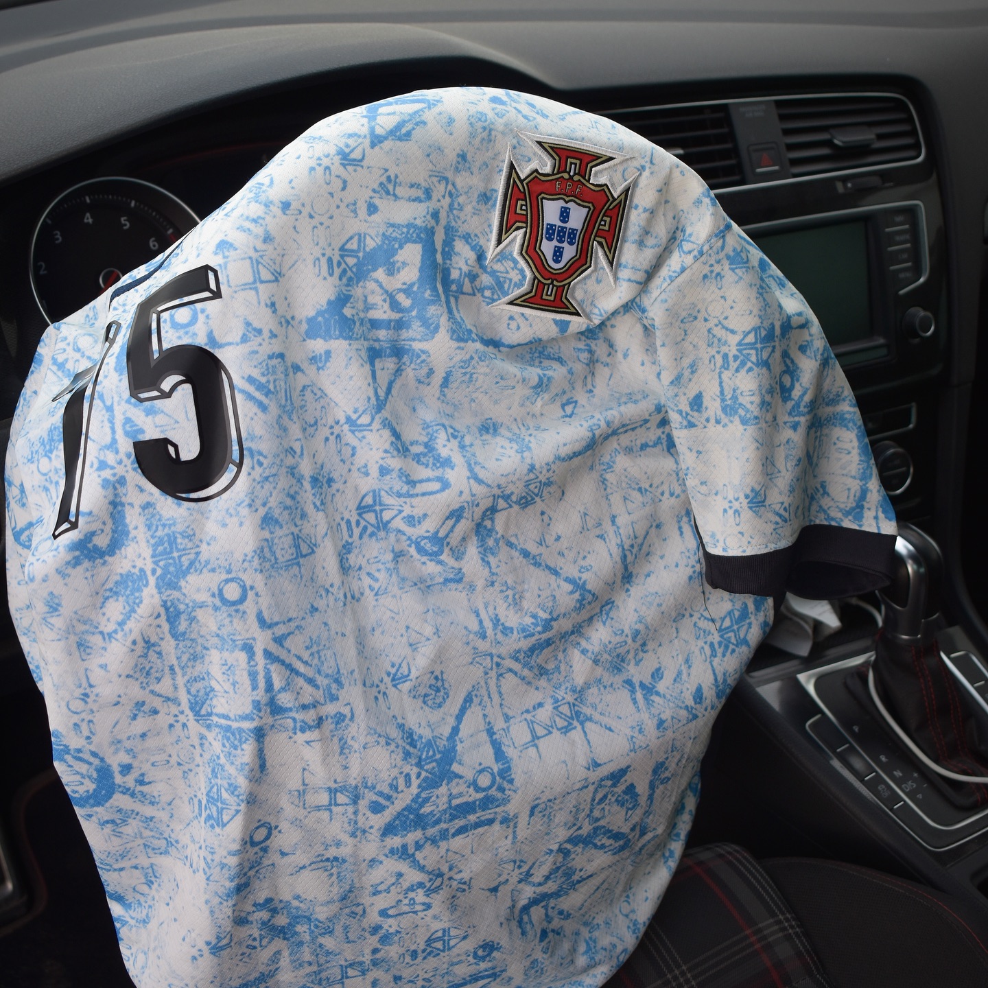 504119081 18352916845153501 2613019692135063556